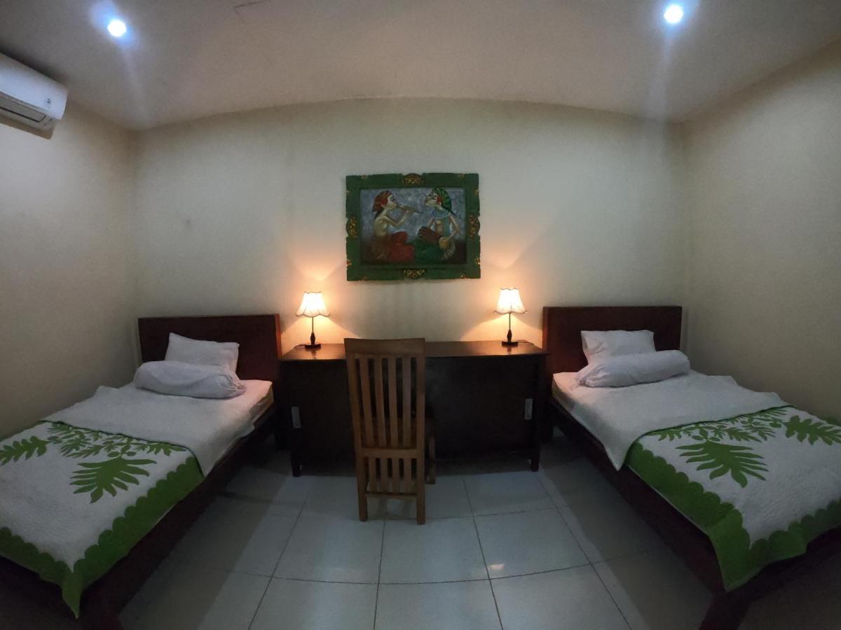 Honey Home Stay Canggu Екстериор снимка