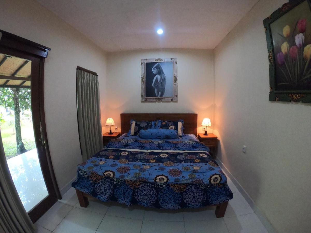 Honey Home Stay Canggu Екстериор снимка
