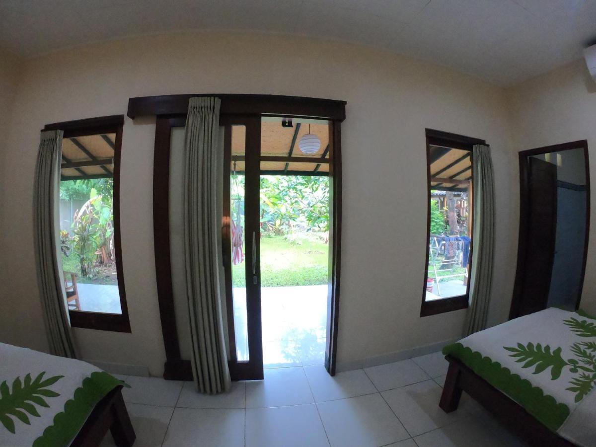 Honey Home Stay Canggu Екстериор снимка