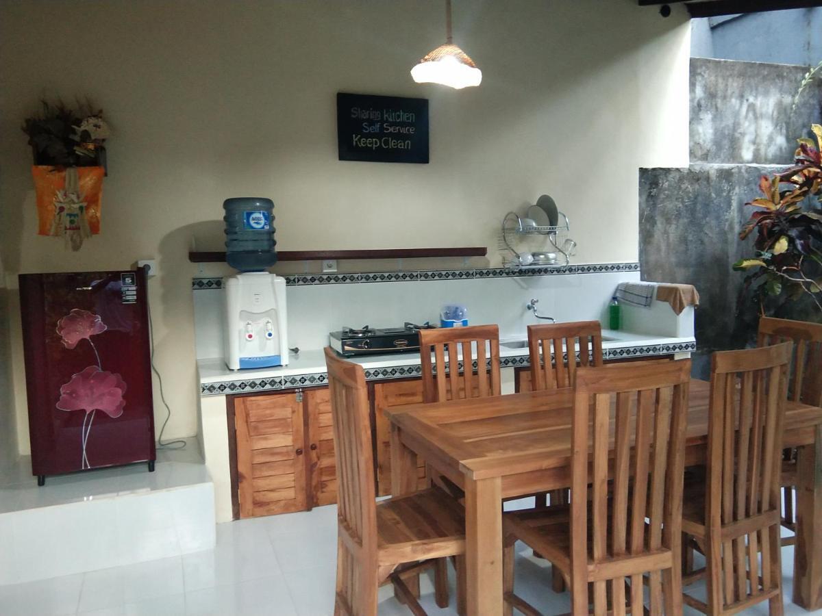 Honey Home Stay Canggu Екстериор снимка